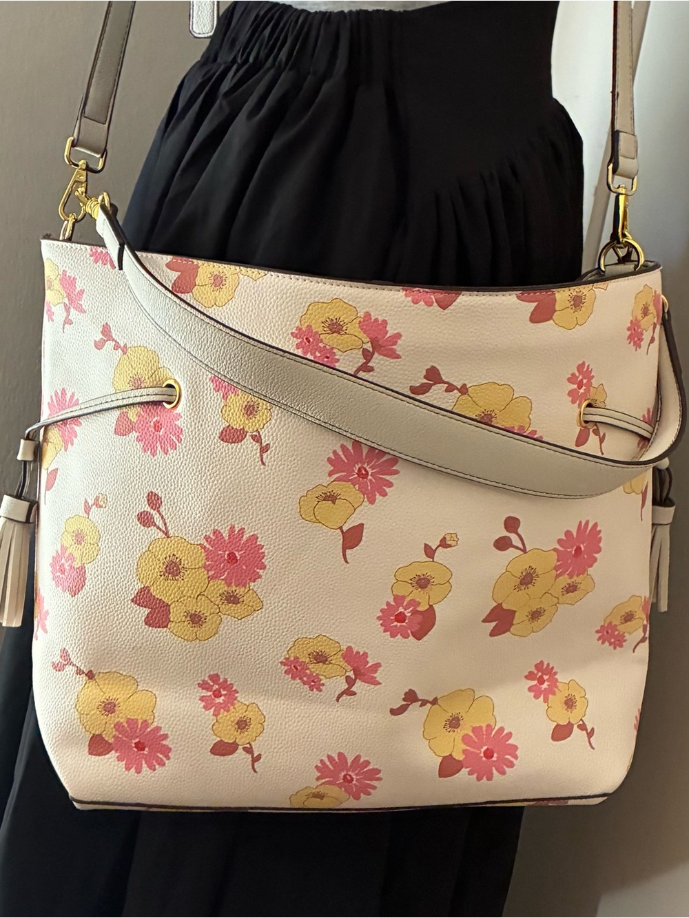 Women's Floral Tote Bag in Cream with Pink & Yellow Flowers